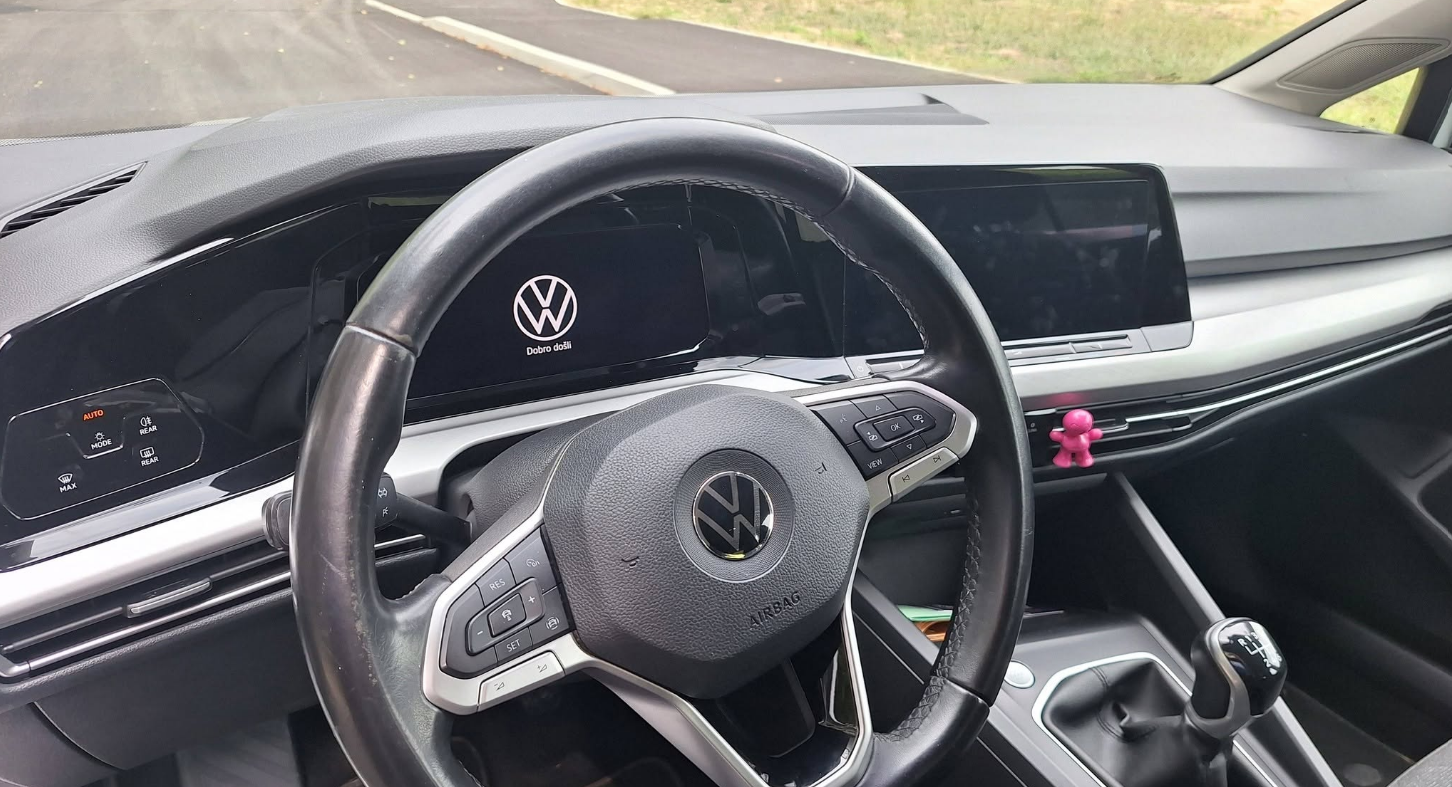 Volkswagen Golf 8 2.0 TDI — sličica 4